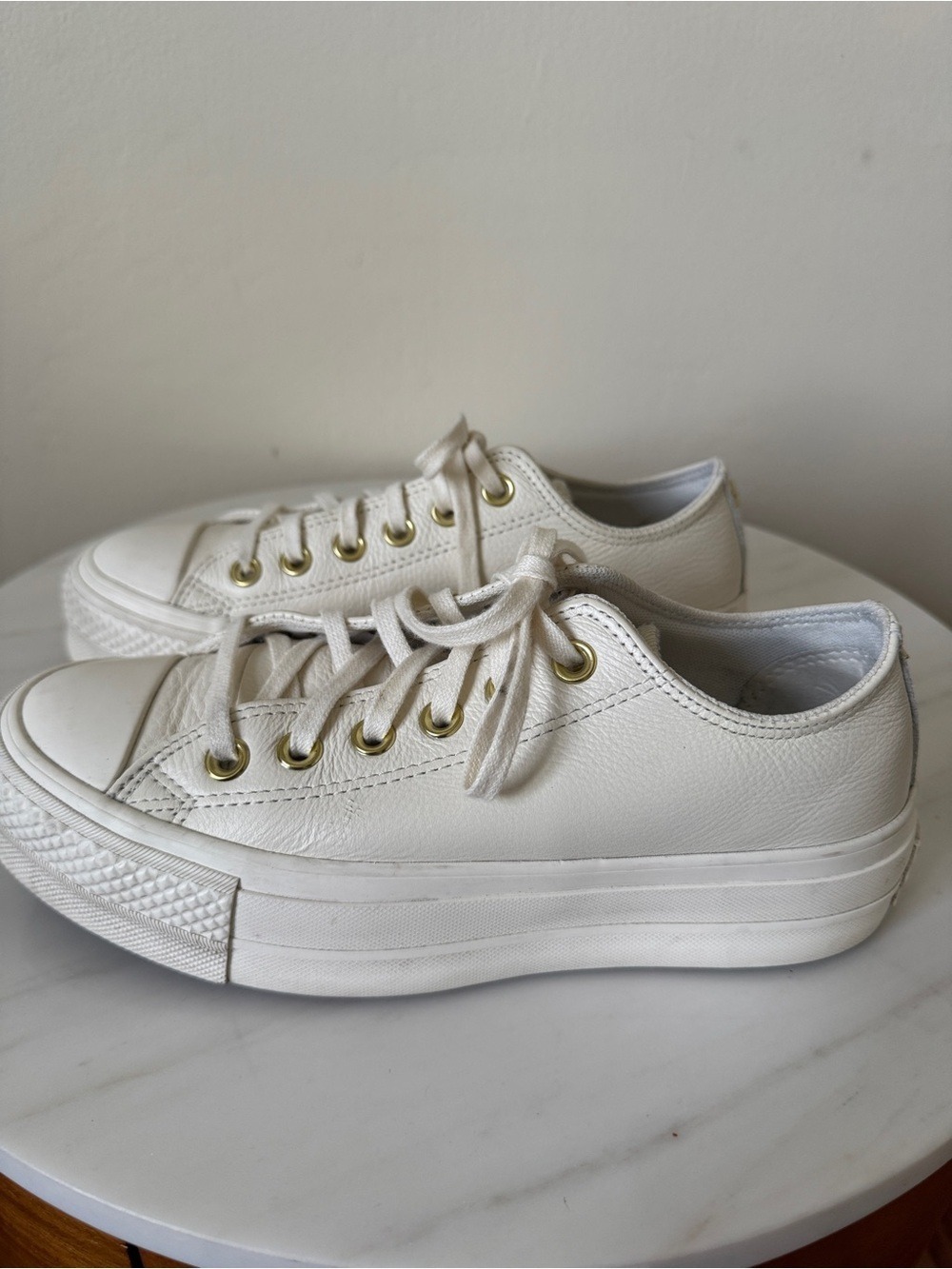 Converse White Platform Lace-Up Sneakers with Gold Eyelets, Size 6.5 - Picture 5 of 11